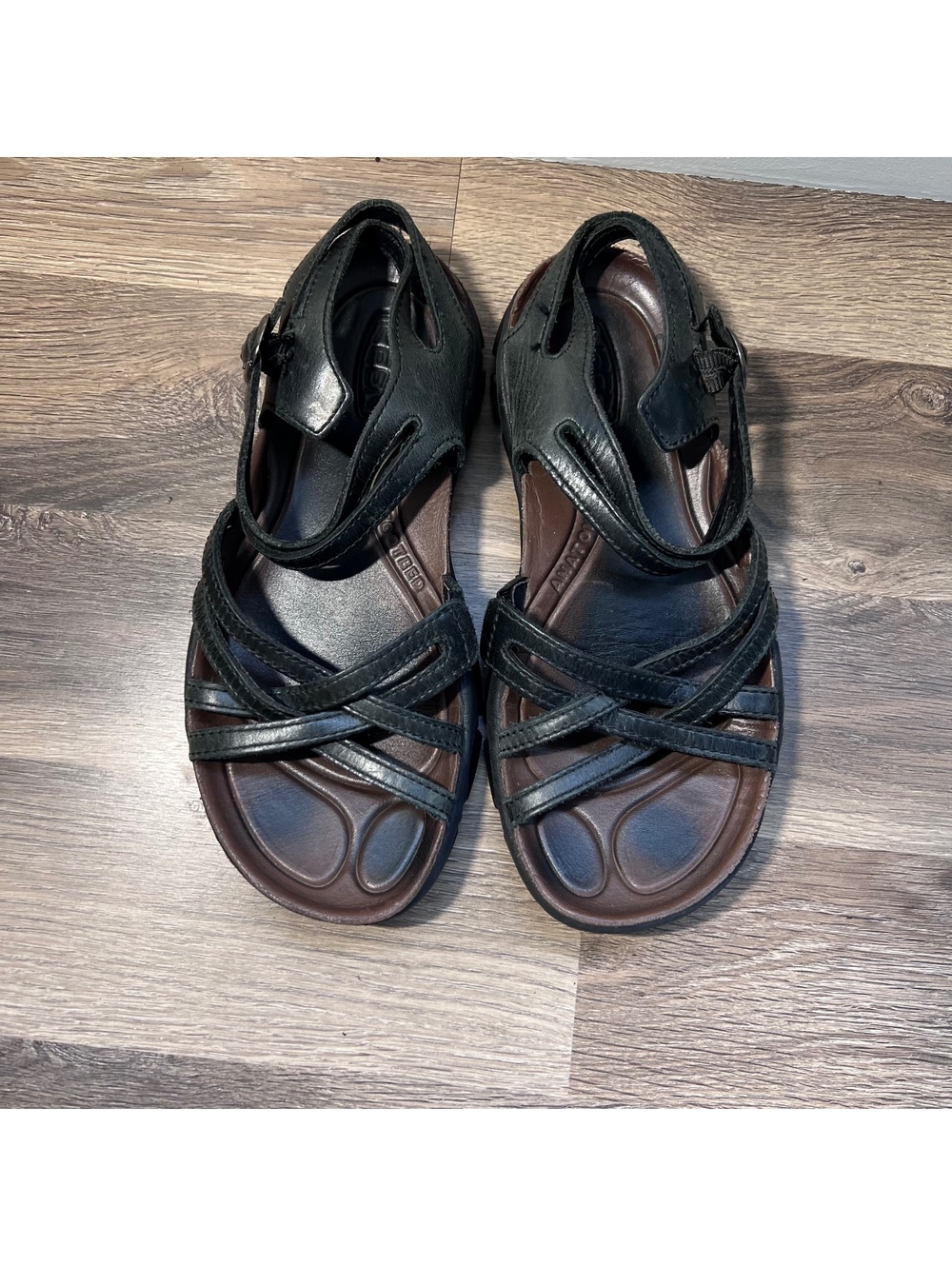 KEEN Black and Brown Leather Sandals, Women's Size 6.5